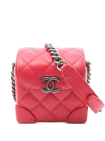 Pre-owned Chanel 2019 Mini Vanity Shoulder Bag In Red