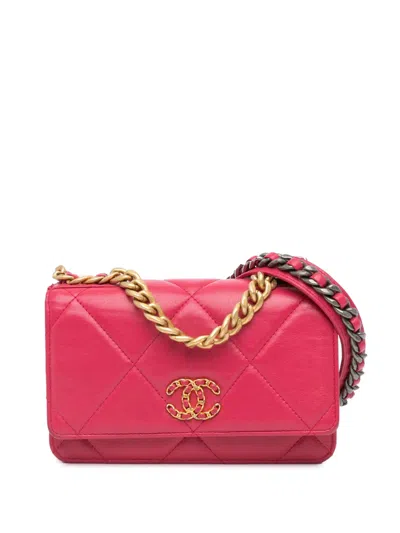 Pre-owned Chanel 2019 Quilted Lambskin 19 Wallet On Chain Crossbody Bag In Pink
