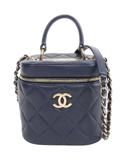 Pre-owned Chanel 2019 Quilted Lambskin Trendy Cc Case Vanity Bag In Blue