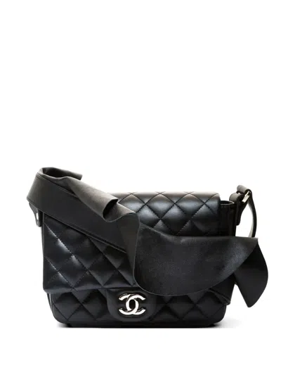 Pre-owned Chanel 2019 Quilted Shoulder Bag In Black