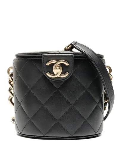 Pre-owned Chanel 2019 Quilted Vanity Shoulderbag In Black