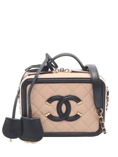Pre-owned Chanel 2019 Small Bicolor Caviar Cc Filigree Vanity Case Satchel In Brown