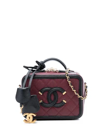 Pre-owned Chanel 2019 Small Bicolor Caviar Cc Filigree Vanity Case Satchel In Red