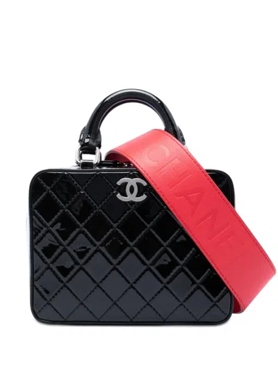 Pre-owned Chanel 2019 Small Cc Quilted Patent Travel Kit Vanity Case Satchel In Black