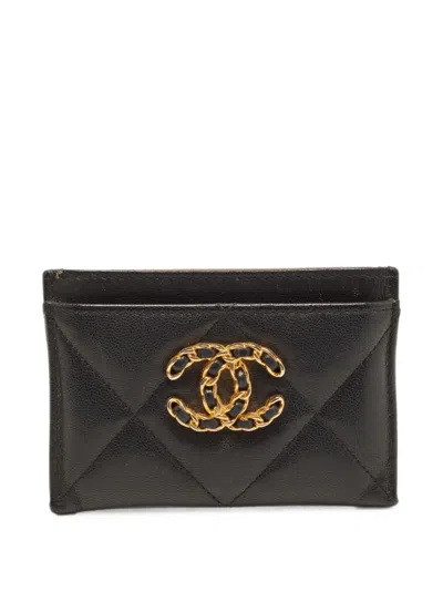 Pre-owned Chanel 2020 19 Quilted-design Card Holder In Black