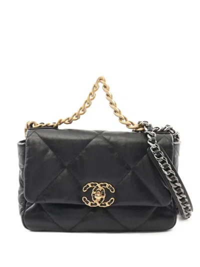 Pre-owned Chanel 2020-2021 Classic Flap 19 Shoulder Bag