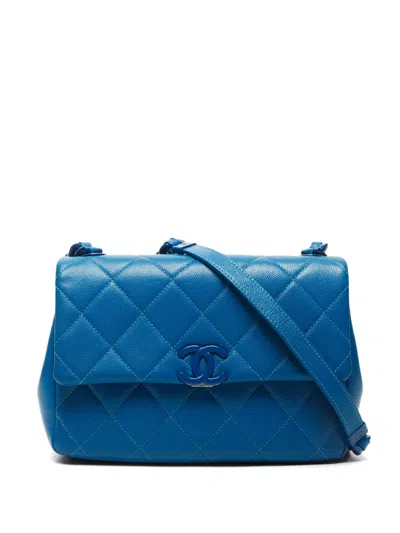 Pre-owned Chanel 2020-2021 Diamond-quilted Shoulder Bag In Blue