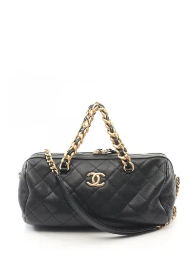 Pre-owned Chanel 2020-2021 Matelassé Shoulder Bag In 黑色