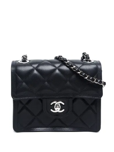 Pre-owned Chanel 2020-2024 Small Flap Shoulder Bag In Black