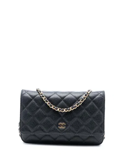 Pre-owned Chanel 2020 Cc Quilted Caviar Wallet On Chain Crossbody Bag In Black
