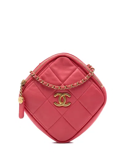 Pre-owned Chanel 2020 Cc Quilted Lambskin Diamond Clutch With Chain Crossbody Bag In Pink