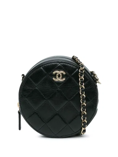 Pre-owned Chanel 2020 Cc Quilted Lambskin Round Clutch With Chain Crossbody Bag In Black