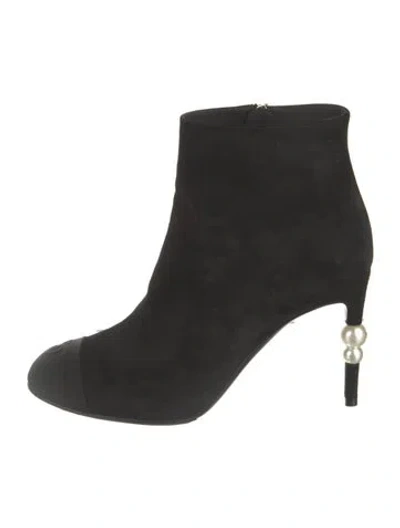 Pre-owned Chanel 2020 Interlocking Cc Logo Boots In Black