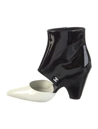 Pre-owned Chanel 2020 Interlocking Cc Logo Boots In Black