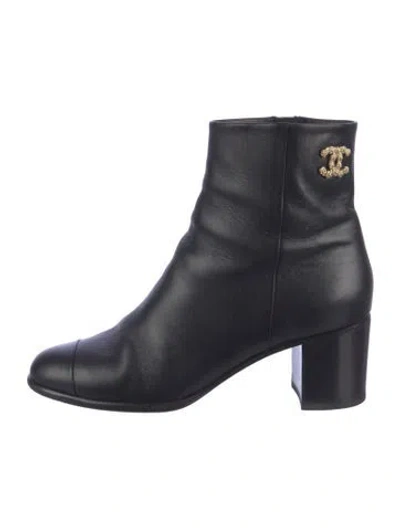 Pre-owned Chanel 2020 Interlocking Cc Logo Boots In Black