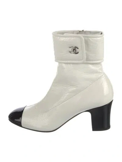 Pre-owned Chanel 2020 Interlocking Cc Logo Boots In Multi