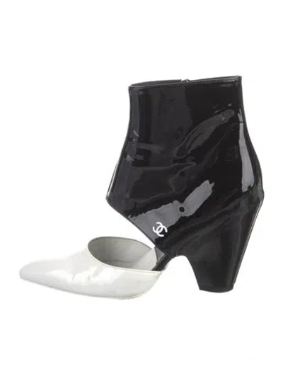 Pre-owned Chanel 2020 Interlocking Cc Logo Boots In Multi