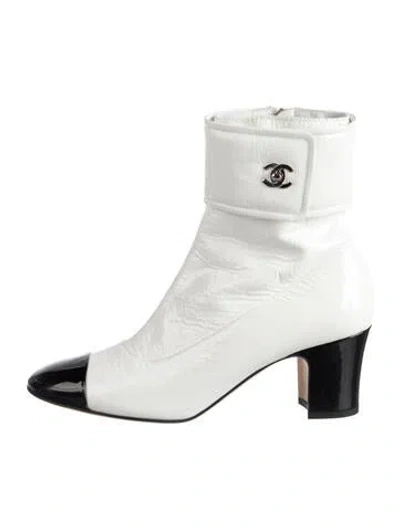 Pre-owned Chanel 2020 Interlocking Cc Logo Boots In Multi