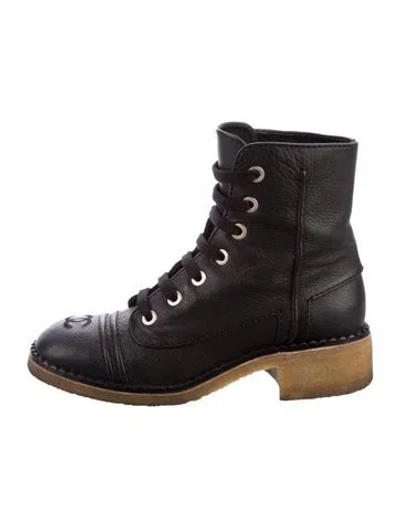 Pre-owned Chanel 2020 Interlocking Cc Logo Combat Boots In Black