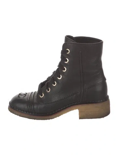 Pre-owned Chanel 2020 Interlocking Cc Logo Combat Boots In Black