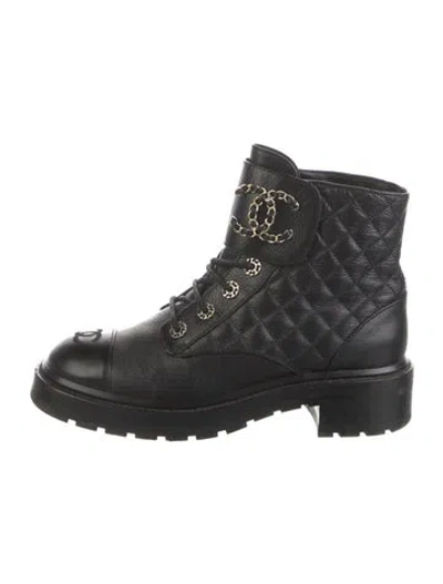Pre-owned Chanel 2020 Interlocking Cc Logo Combat Boots In Black