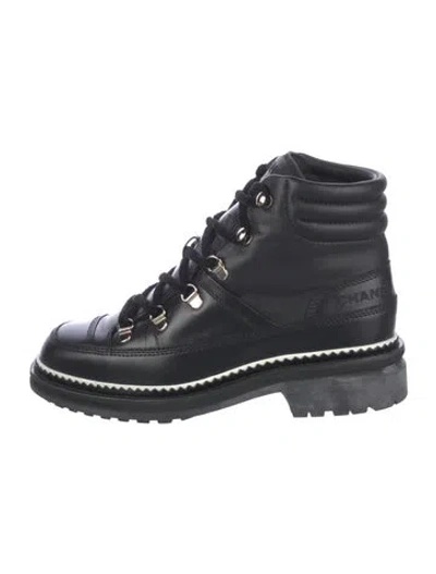 Pre-owned Chanel 2020 Interlocking Cc Logo Combat Boots In Multi
