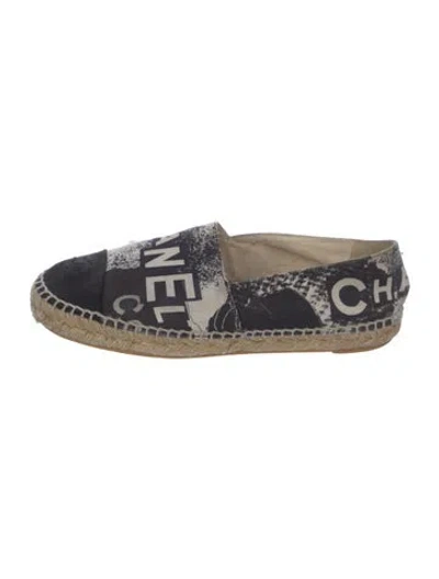 Pre-owned Chanel 2020 Interlocking Cc Logo Espadrilles In Blue