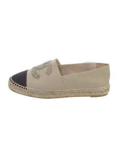 Pre-owned Chanel 2020 Interlocking Cc Logo Espadrilles In Green