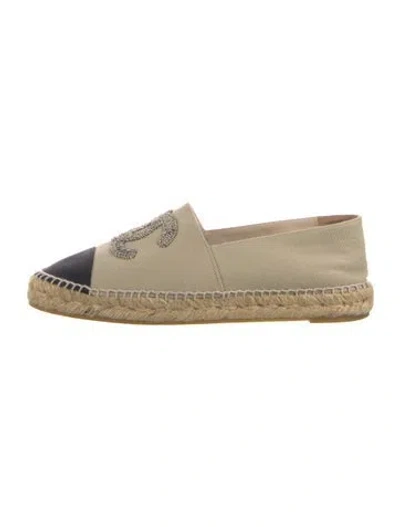 Pre-owned Chanel 2020 Interlocking Cc Logo Espadrilles In Neutral