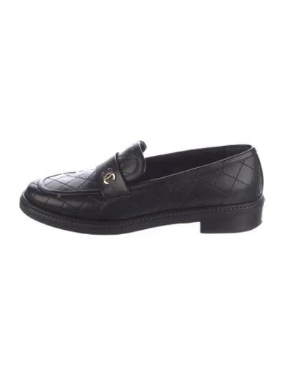 Pre-owned Chanel 2020 Interlocking Cc Logo Loafers In Black