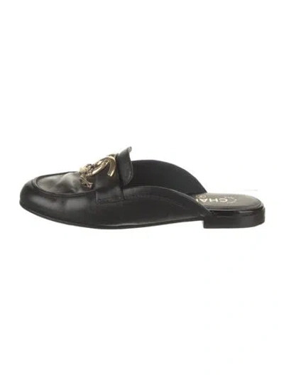 Pre-owned Chanel 2020 Interlocking Cc Logo Mules In Black