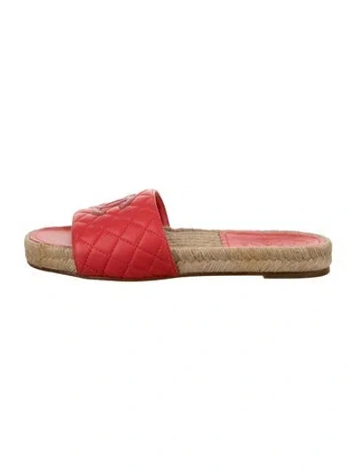 Pre-owned Chanel 2020 Interlocking Cc Logo Slides In Pink