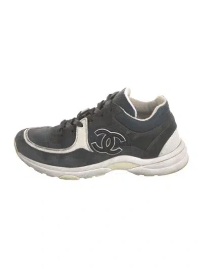 Pre-owned Chanel 2020 Interlocking Cc Logo Sneakers In Blue