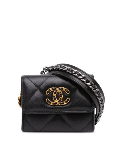 Pre-owned Chanel 2020 Lambskin 19 Flap Coin Purse With Chain Crossbody Bag In Black