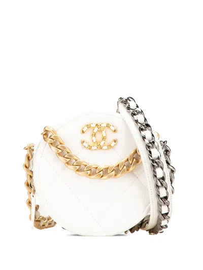 Pre-owned Chanel 2020 Lambskin 19 Round Clutch With Chain Satchel In White