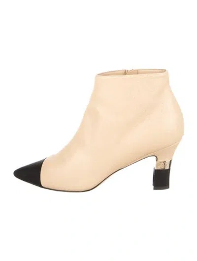 Pre-owned Chanel 2020 Lambskin Boots In Neutral