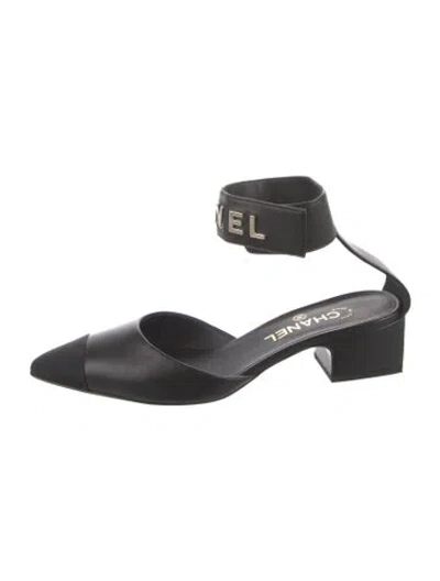 Pre-owned Chanel 2020 Leather D'orsay Pumps In Multi