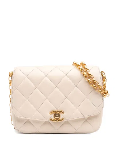 Pre-owned Chanel 2020 Medium Quilted Lambskin Cc Coin Flap Crossbody Bag