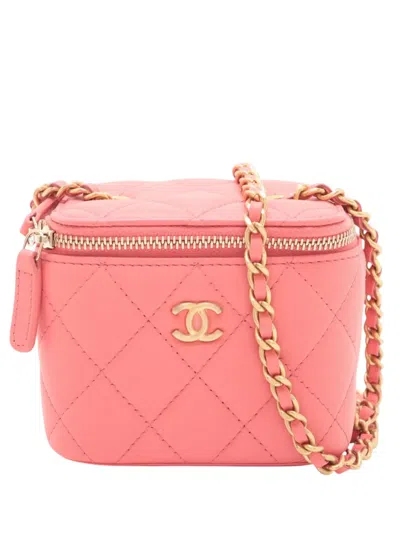 Pre-owned Chanel 2020 Mini Quilted Lambskin Pearl Crush Vanity Case With Chain Crossbody Bag In Pink
