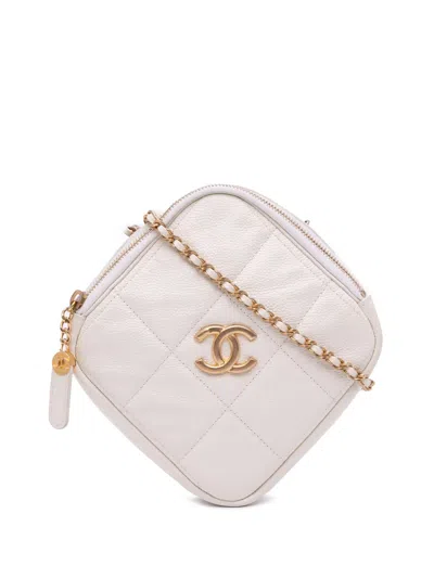 Pre-owned Chanel 2020 Quilted Caviar Diamond Clutch With Chain Crossbody Bag