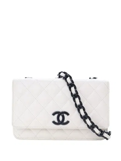 Pre-owned Chanel 2020 Quilted Caviar My Everything Wallet On Chain Crossbody Bag In White