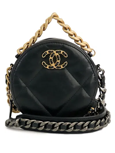 Pre-owned Chanel 2020 Quilted Lambskin 19 Round Clutch With Strap Satchel In Black