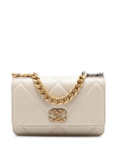 Pre-owned Chanel 2020 Quilted Lambskin 19 Wallet On Chain Satchel In Brown