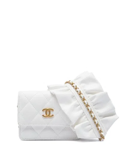 Pre-owned Chanel 2020 Quilted Lambskin Romance Card Holder On Chain Crossbody Bag In White
