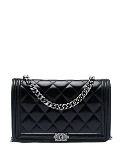 Pre-owned Chanel 2020 Quilted Shiny Aged Calfskin Boy Wallet On Chain Crossbody Bag In Black