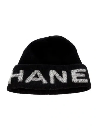 Pre-owned Chanel 2020 Wool Logo Beanie In Black