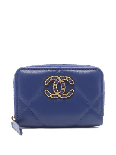 Pre-owned Chanel 2021 19 Cc-logo Quilted Zip Coin Purse In Blue
