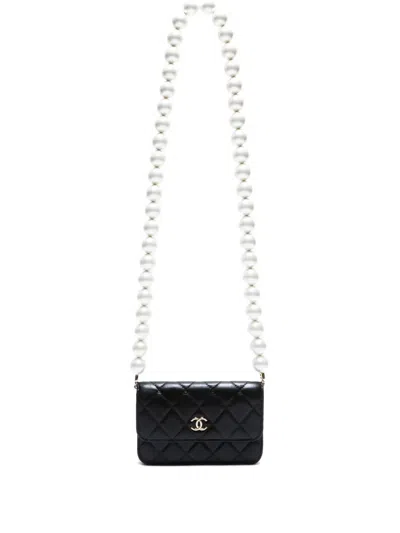 Pre-owned Chanel 2021-2022 Faux-pearl Shoulder Bag In Black