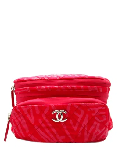 Pre-owned Chanel 2021-2023 Logo-printed Diamond-quilted Convertible Backpack In Pink