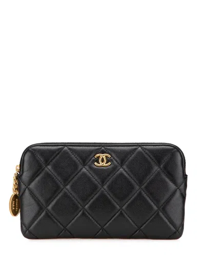 Pre-owned Chanel 2021-2024 Cc Quilted Caviar Pouch